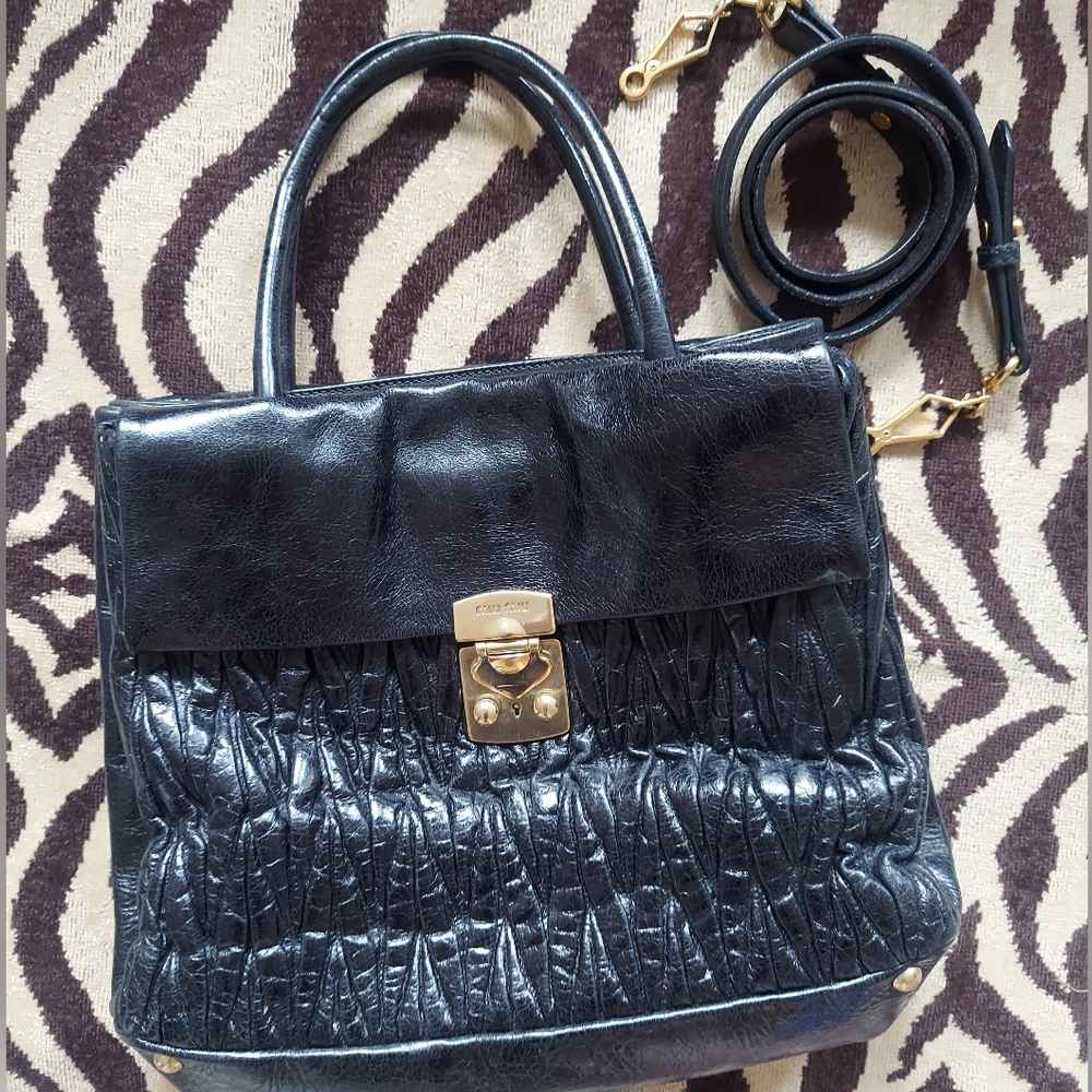 Miu Miu tophandle 2 ways bag